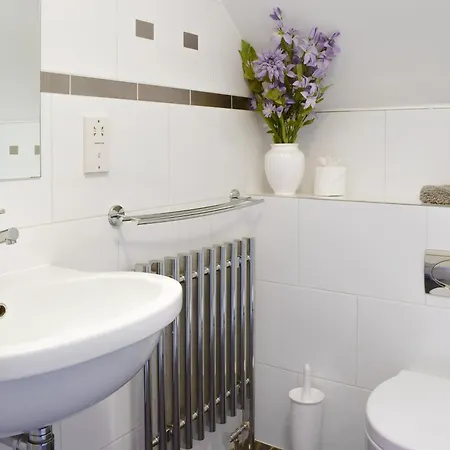 Meadowcroft No 4 * Bowness-on-Windermere